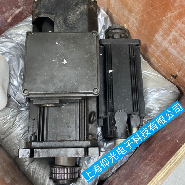 博世力士樂伺服電機(jī)維修MDD112D-N-030-N2L-130PB1報(bào)警F8102維修