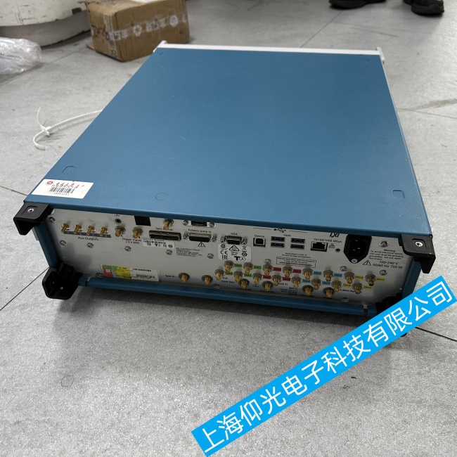 Tektronix泰克AWG5000任意波形發生器無法正常開機故障維修點