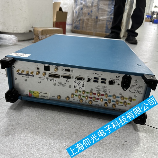 Tektronix泰克AWG5000任意波形發生器顯示異常故障維修服務電話