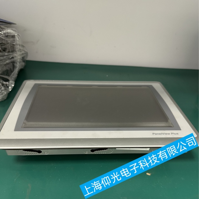 舟山AB羅克韋爾觸摸屏2711R-T10T屏幕顯示內(nèi)容不正常故障維修專(zhuān)業(yè)執(zhí)著